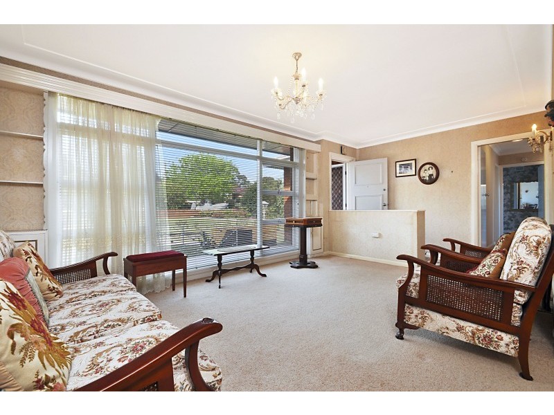 76 Dareen Street, Frenchs Forest NSW 2086