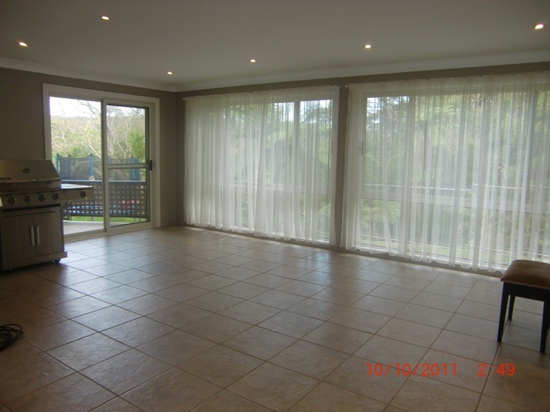 2/2 Leagay Crescent, Frenchs Forest NSW 2086