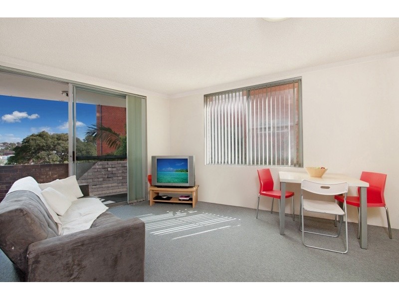 11/43 Sturdee Parade, Dee Why NSW 2099