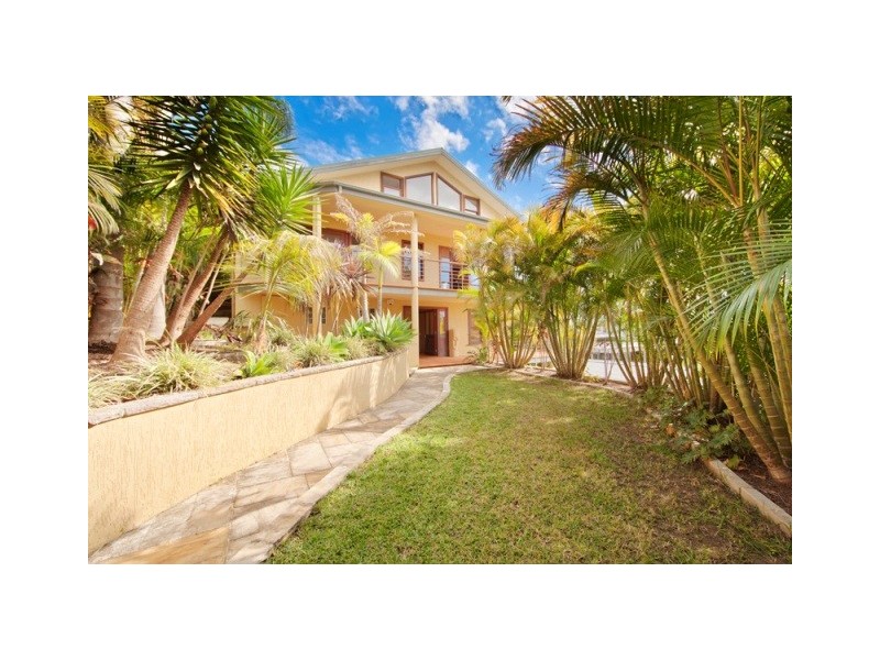 130 Wyadra Avenue, North Manly NSW 2100