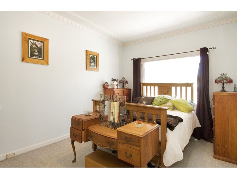 281  Warringah Road, Beacon Hill NSW 2100