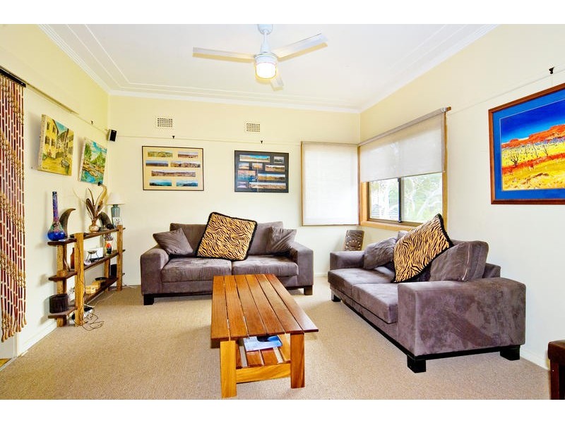86  Prince Charles Road, Frenchs Forest NSW 2086