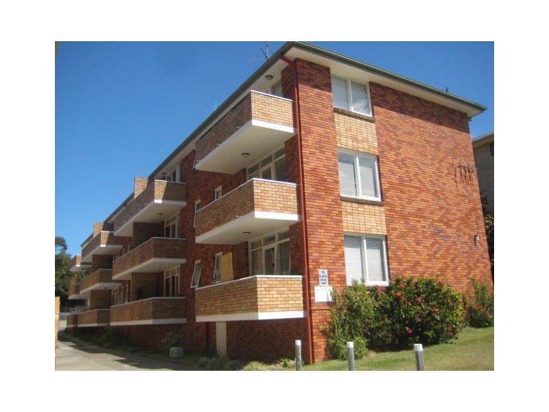 13/89  Pacific Parade, Dee Why NSW 2099