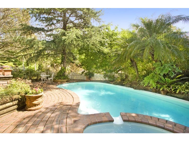 98  Nandi Avenue, Frenchs Forest NSW 2086