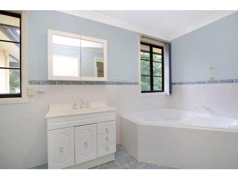 11  Warung Avenue, Frenchs Forest NSW 2086