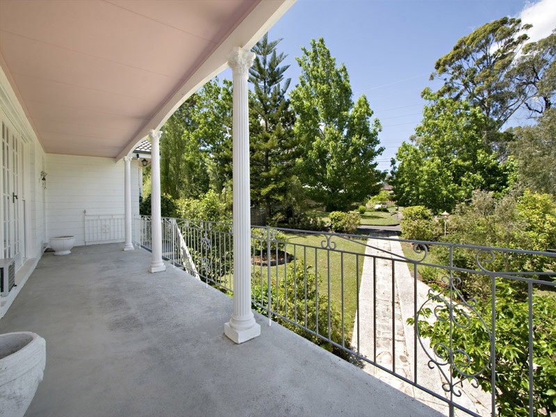 1  Clwydon Close, Belrose NSW 2085