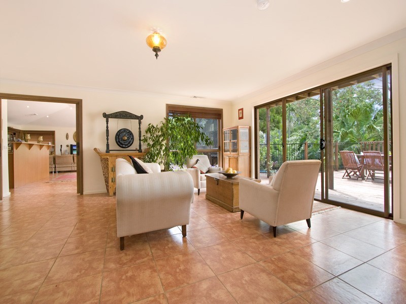 36  Karalta Crescent, Belrose NSW 2085