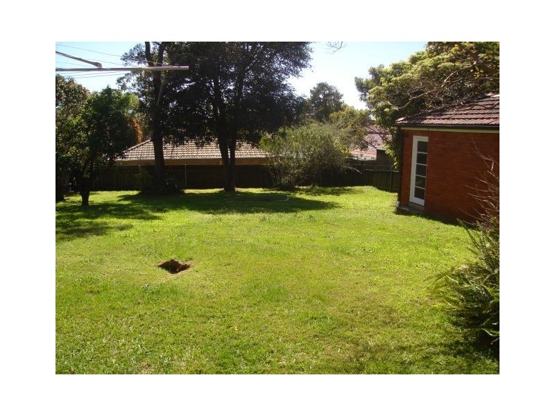 86  Dareen Street, Frenchs Forest NSW 2086