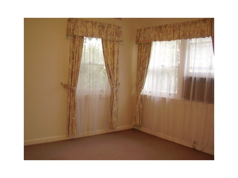 785 Warringah Road, Forestville NSW 2087