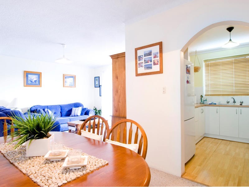 16/95  Pacific Parade, Dee Why NSW 2099