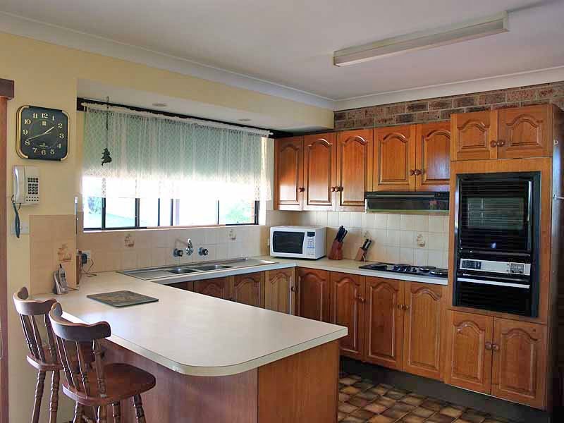 13 Mitchell Avenue, WEST KEMPSEY, via, Kempsey NSW 2440