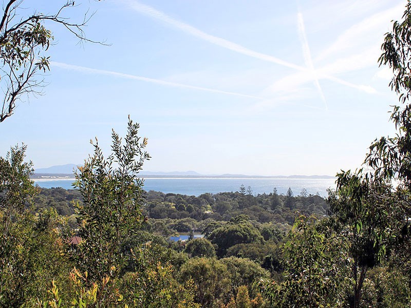 30 Ledge Street, Hat Head NSW 2440