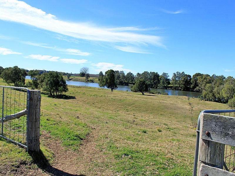 24 Warne Drive, Aldavilla NSW 2440