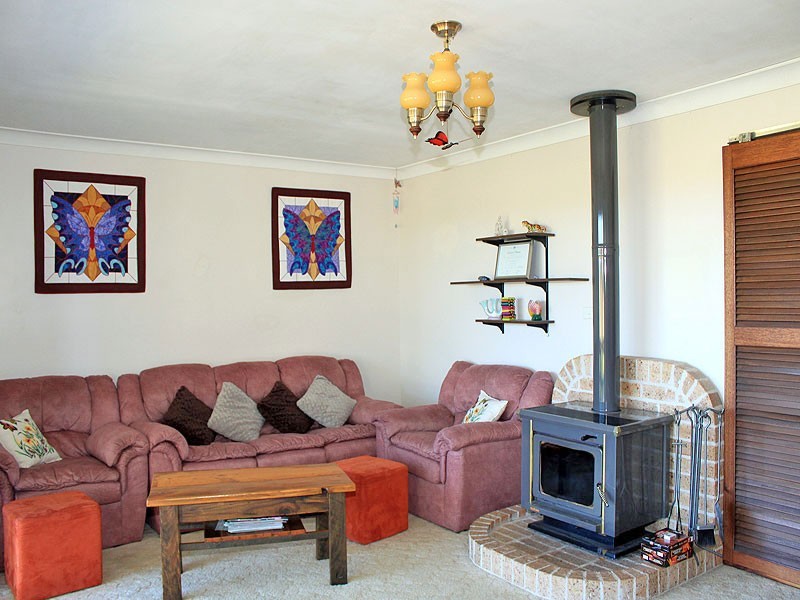 24 Warne Drive, Aldavilla NSW 2440