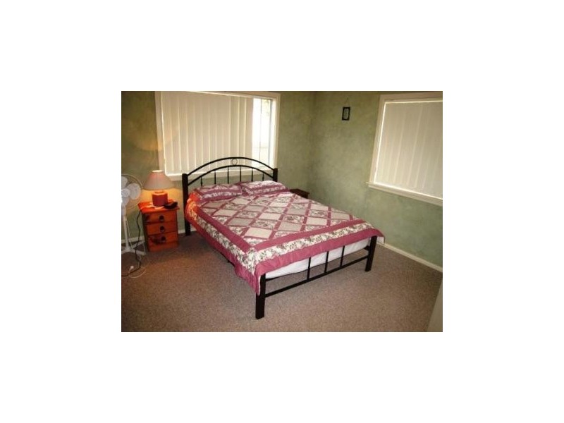 42 Straight Street, Hat Head NSW 2440