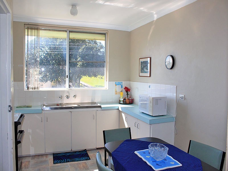 1 Main Street, Crescent Head NSW 2440