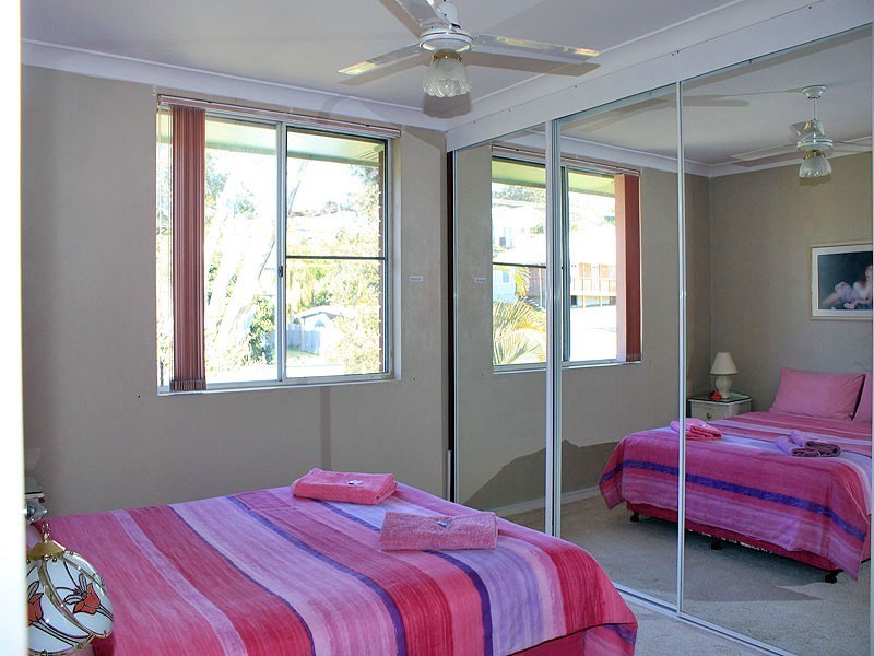 1 Main Street, Crescent Head NSW 2440