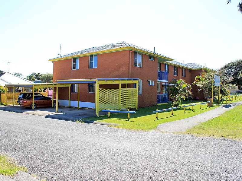 1 Main Street, Crescent Head NSW 2440