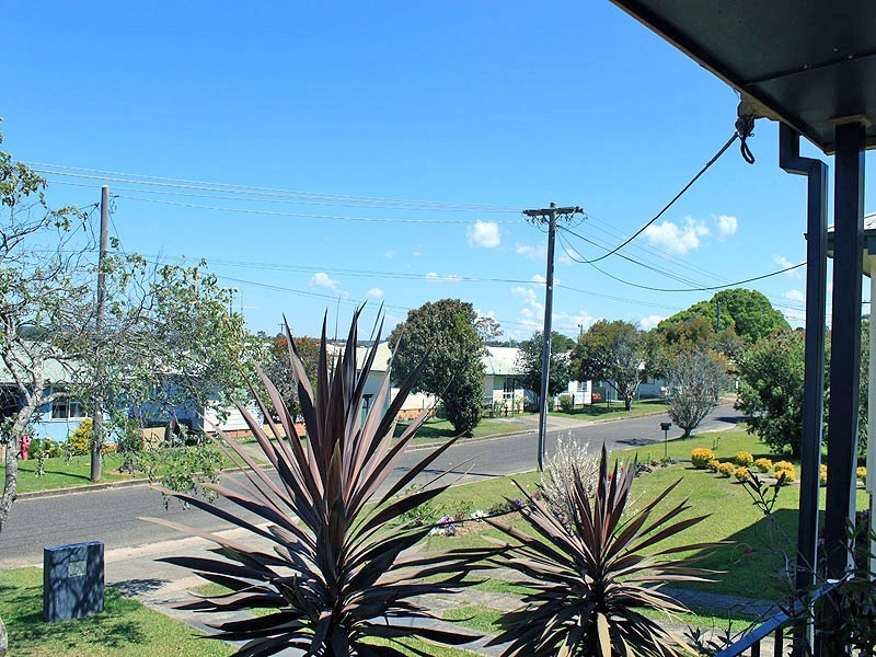 42 Clarence Ryan Avenue, West Kempsey NSW 2440