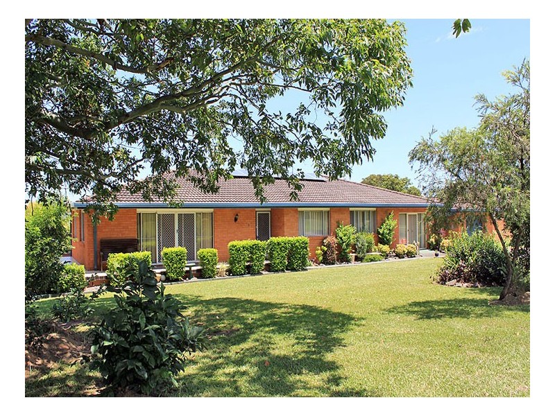 5 Warne Drive, Aldavilla NSW 2440