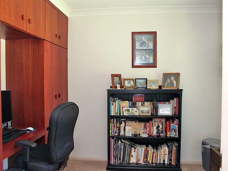 5 Hillview Drive, Aldavilla NSW 2440