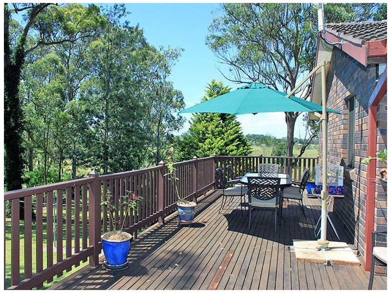 5 Hillview Drive, Aldavilla NSW 2440