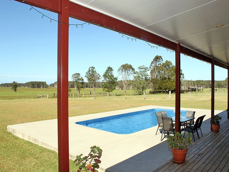 165 Ranch Road, Crescent Head NSW 2440