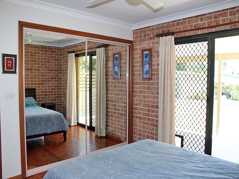 10 Fifth Avenue, Stuarts Point NSW 2441