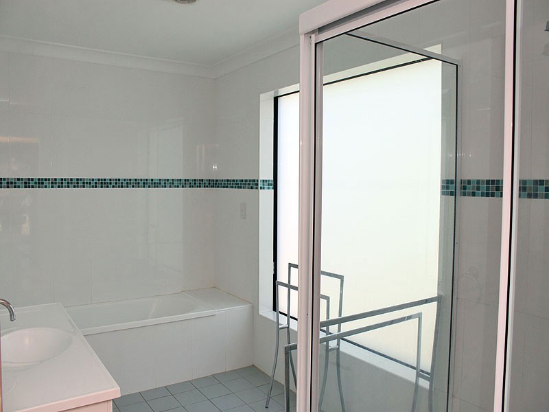 10 Fifth Avenue, Stuarts Point NSW 2441