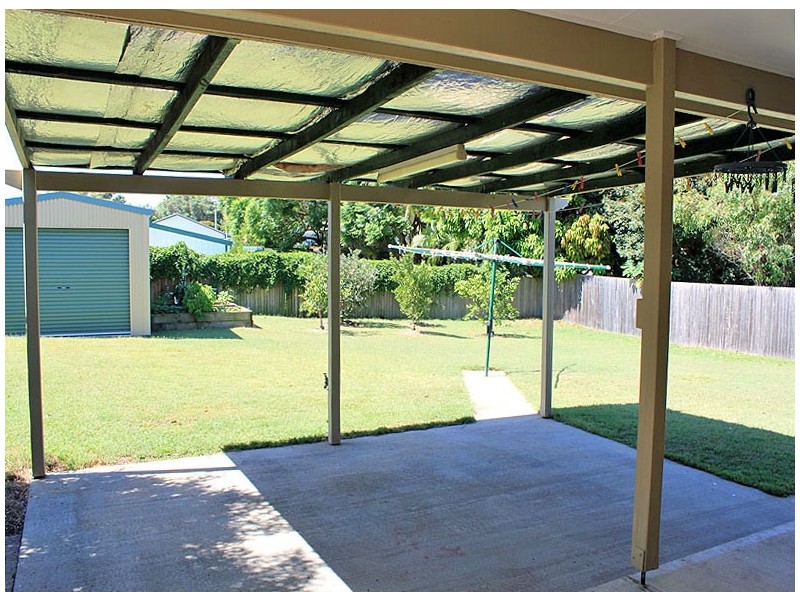 10 Fifth Avenue, Stuarts Point NSW 2441