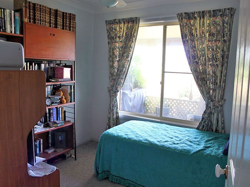 8a Campbell Place, Aldavilla NSW 2440