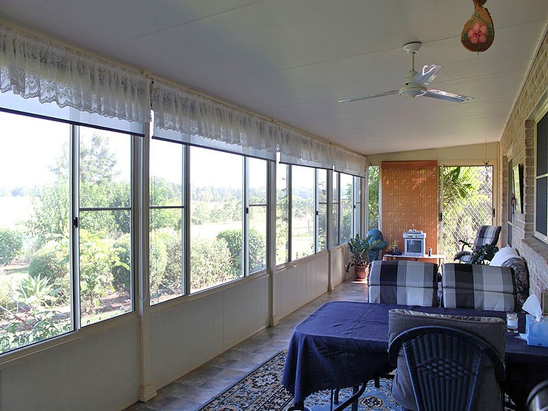 8a Campbell Place, Aldavilla NSW 2440