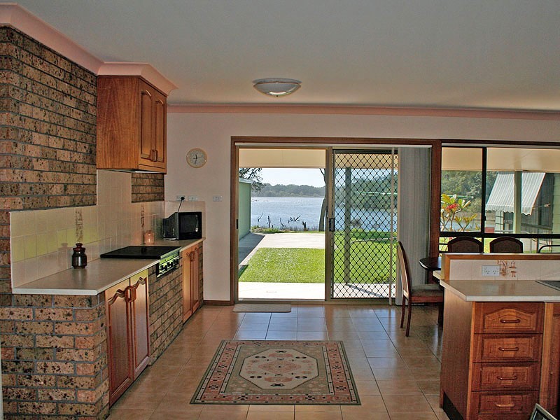 21 Belmore Street, Crescent Head NSW 2440