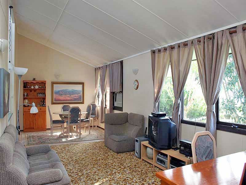 5 James Carney Crescent, West Kempsey NSW 2440