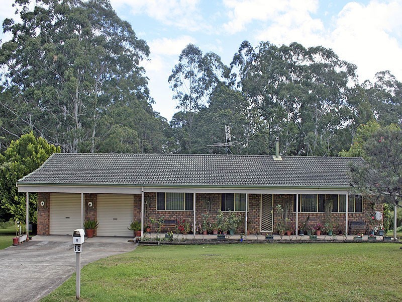 16 Haven Crescent, Aldavilla NSW 2440