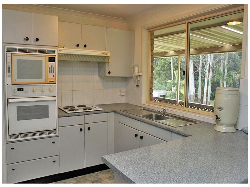 16 Haven Crescent, Aldavilla NSW 2440