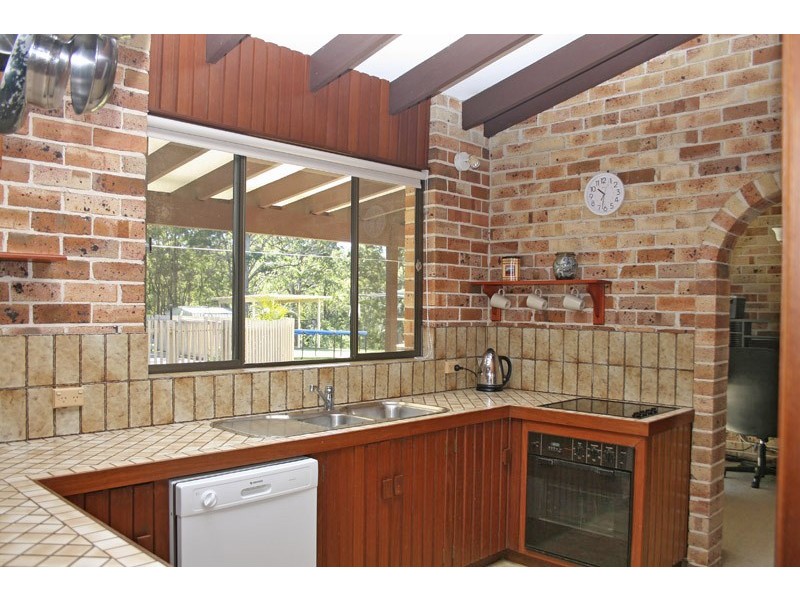 37 Hillview Drive, Aldavilla NSW 2440