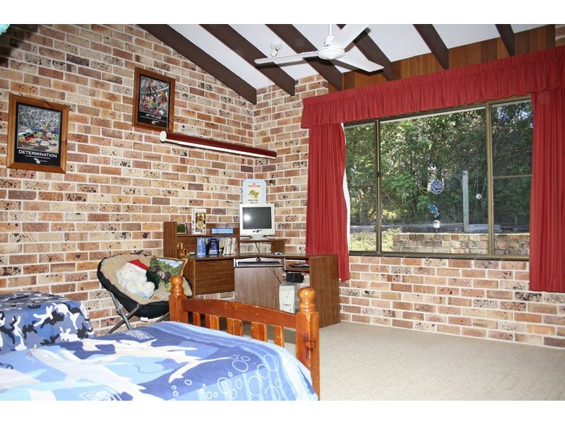 37 Hillview Drive, Aldavilla NSW 2440