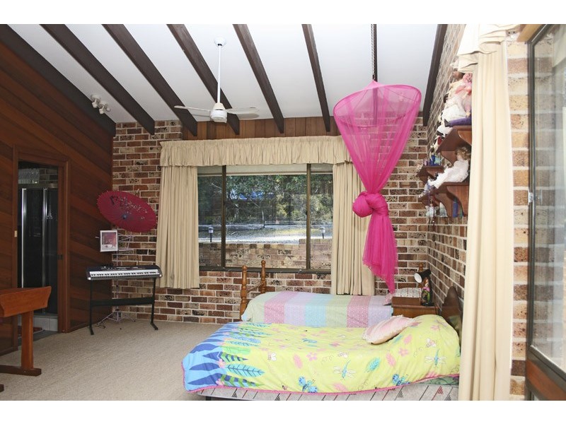 37 Hillview Drive, Aldavilla NSW 2440