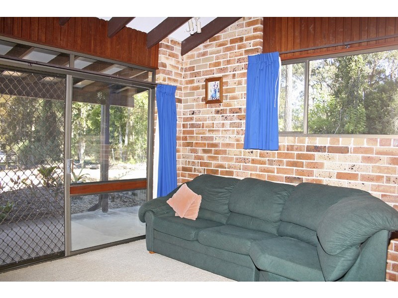 37 Hillview Drive, Aldavilla NSW 2440