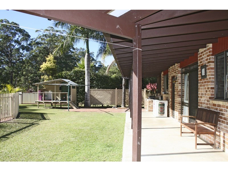 37 Hillview Drive, Aldavilla NSW 2440