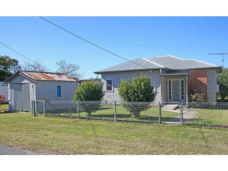17 Russell Avenue, Smithtown NSW 2440