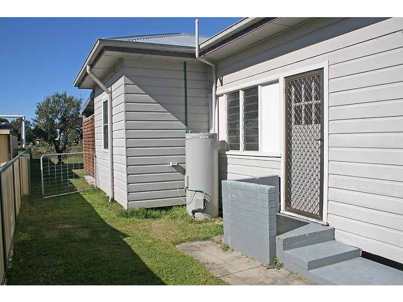 17 Russell Avenue, Smithtown NSW 2440