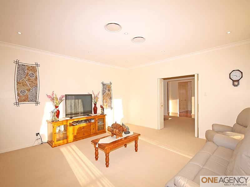 4 Waratah Drive, Yarravel NSW 2440