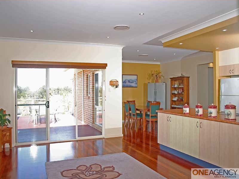 4 Waratah Drive, Yarravel NSW 2440
