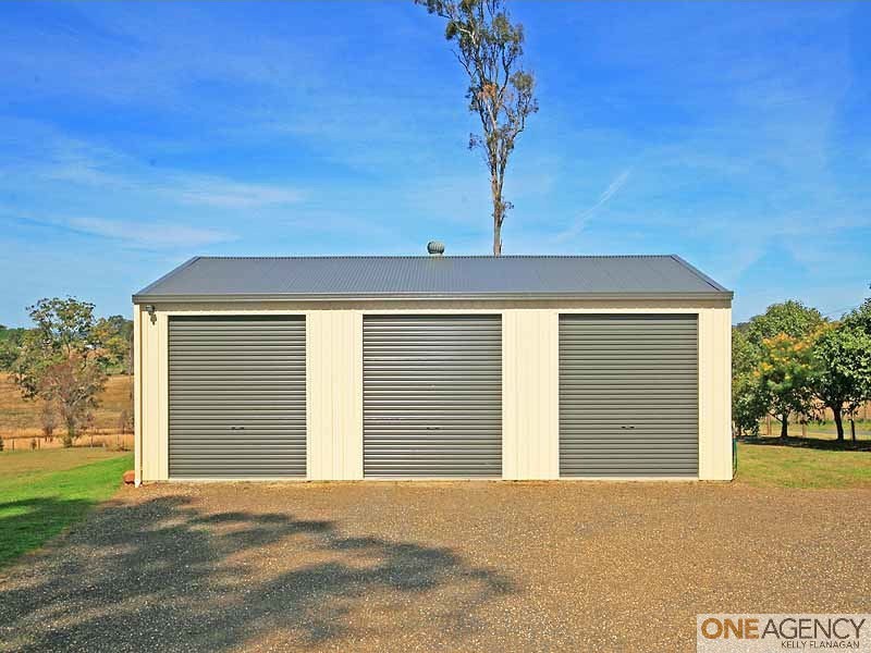 4 Waratah Drive, Yarravel NSW 2440