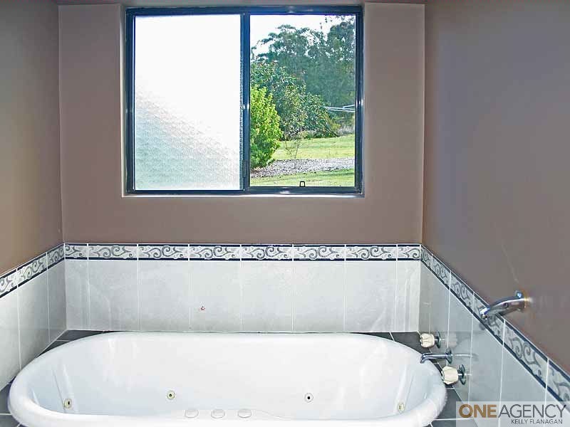 10 Penn Place, Crescent Head NSW 2440