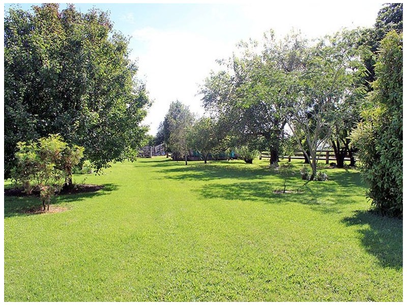 286 Left Bank Road, Kinchela NSW 2440