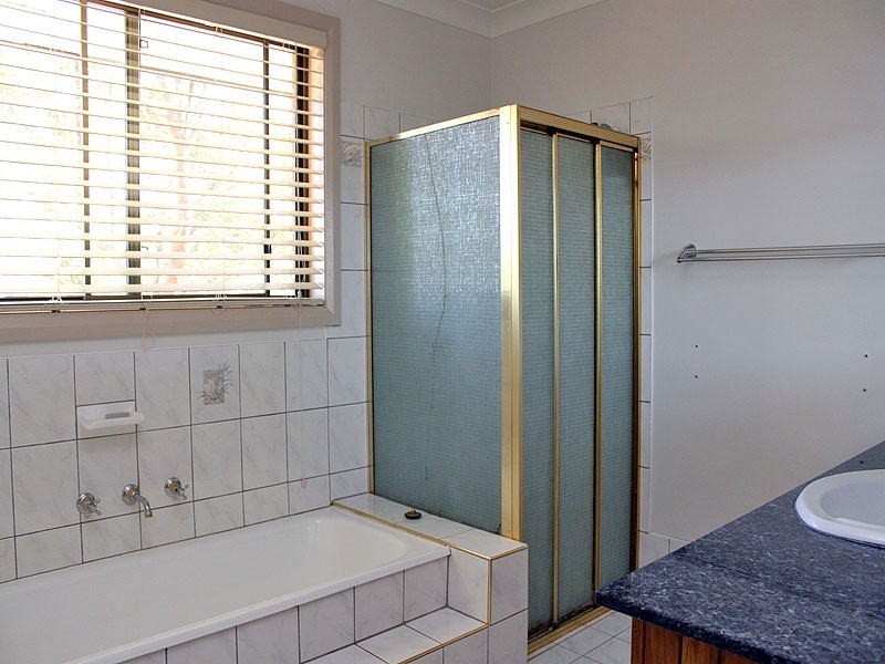 5 Hillview Drive, Aldavilla NSW 2440