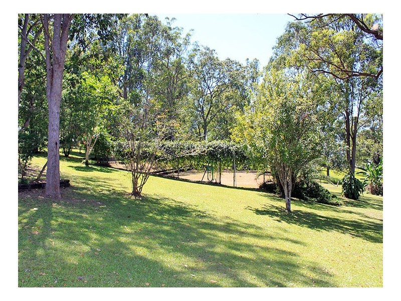 5 Hillview Drive, Aldavilla NSW 2440